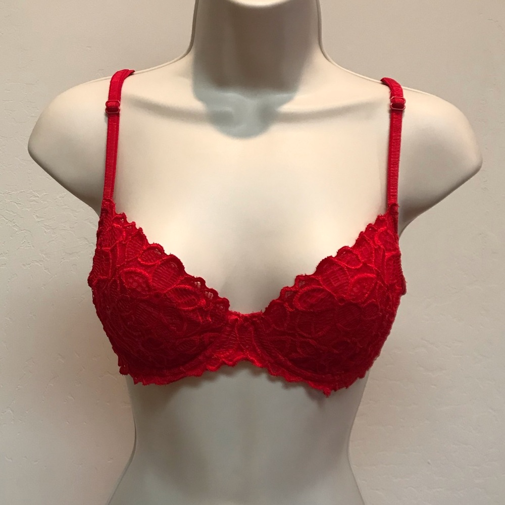 Pink by Victoria’s Secret bra